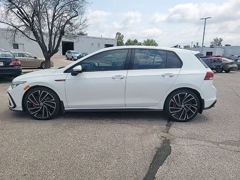 Used 2022 Volkswagen GTI Autobahn FWD image 5