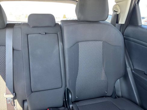 Used 2026 Kia Sportage LX AWD/4WD image 37