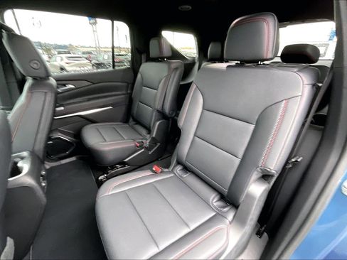 New 2026 Chevrolet Traverse Z71 w/ Enhanced Driving Package image 10