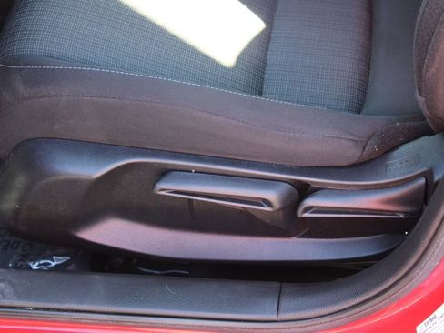 Used 2022 Honda Civic LX image 14