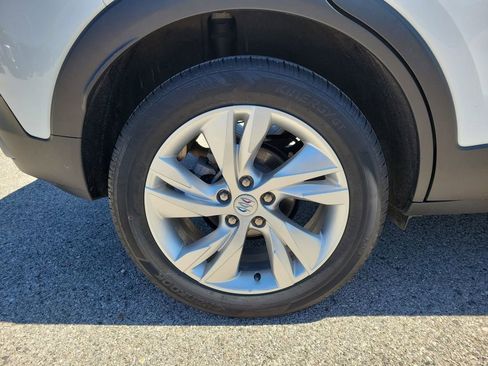 Used 2024 Buick Encore GX Preferred FWD image 5