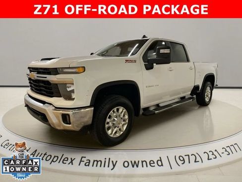 Used 2025 Chevrolet Silverado 2500 LT AWD/4WD image 1