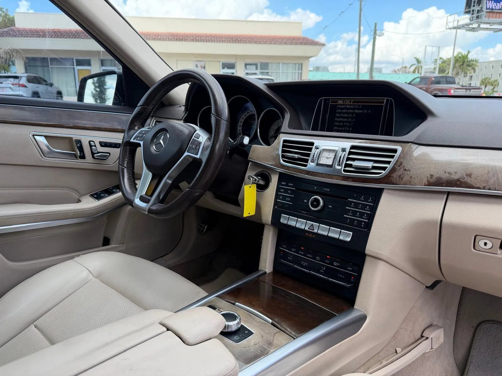 Used 2016 Mercedes-Benz E 350 4MATIC Wagon w/ Premium Package image 18