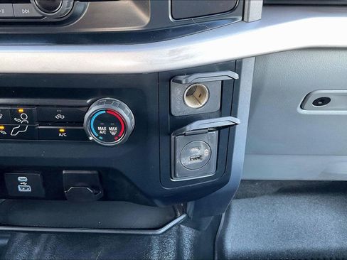 Used 2023 Ford F150 XLT AWD/4WD image 26