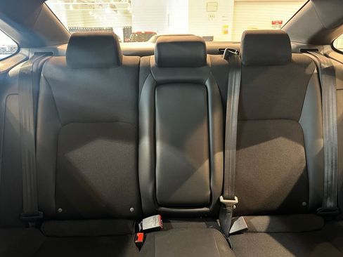 Used 2025 Honda Civic Sport image 38