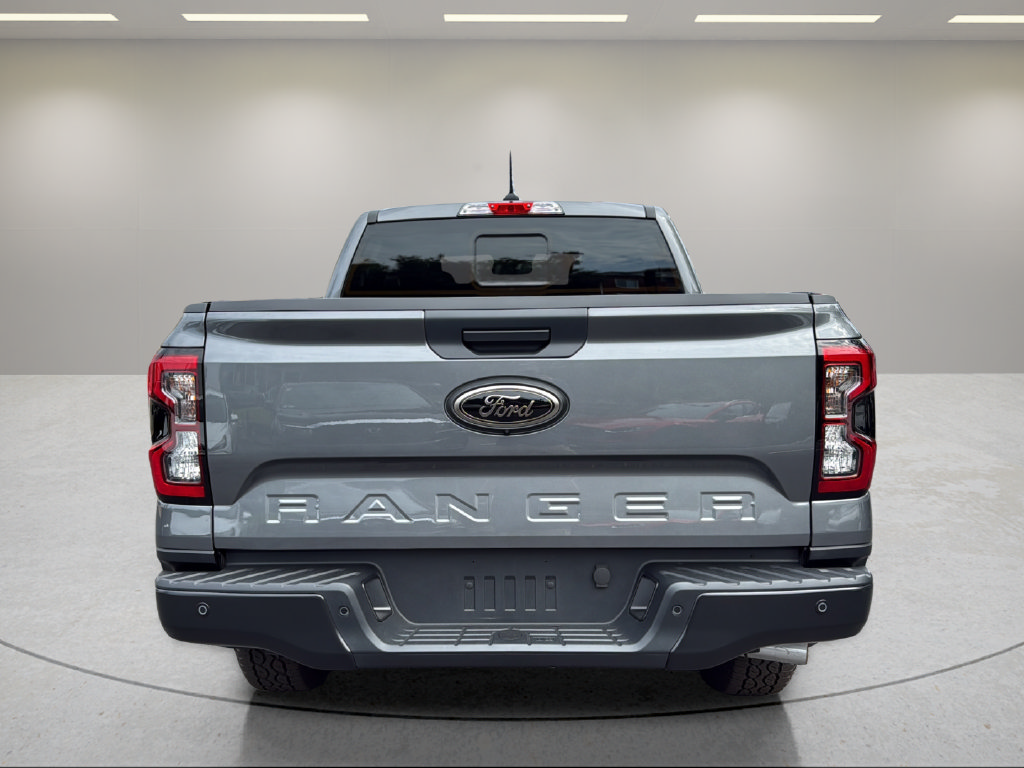 Used 2025 Ford Ranger XLT w/ Equipment Group 301A High AWD/4WD image 7