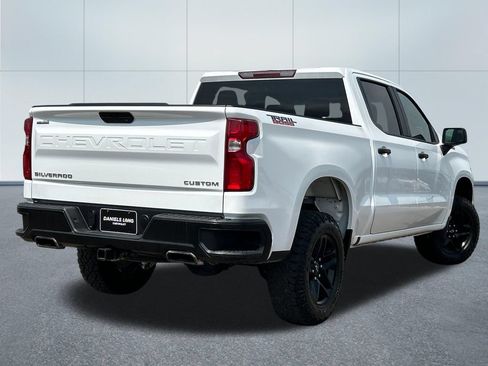 Used 2021 Chevrolet Silverado 1500 Custom Trail Boss AWD/4WD image 2
