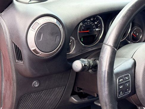 Used 2015 Jeep Wrangler Sport AWD/4WD image 11