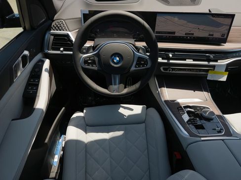 New 2026 BMW X5 xDrive50e w/ M Sport Package AWD/4WD image 16