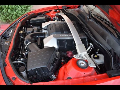 Used 2015 Chevrolet Camaro SS w/ RS Package RWD image 45