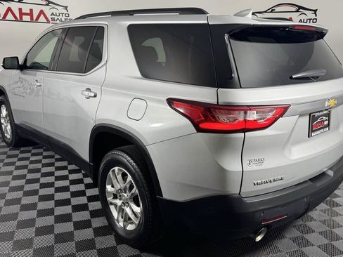 Used 2020 Chevrolet Traverse LT FWD image 4