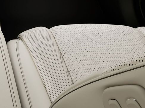 New 2026 Genesis GV80 2.5T Advanced image 28