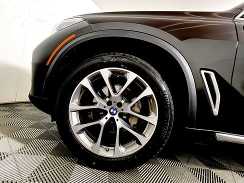 Used 2021 BMW X5 xDrive40i w/ Premium Package AWD/4WD image 2