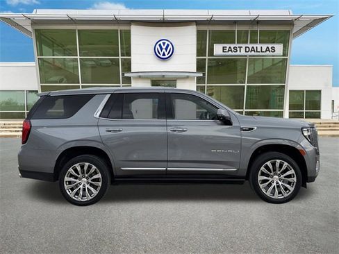 Used 2022 GMC Yukon Denali w/ Max Trailering Package image 2