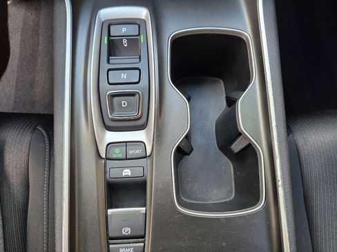 Used 2021 Honda Accord Sedan image 24