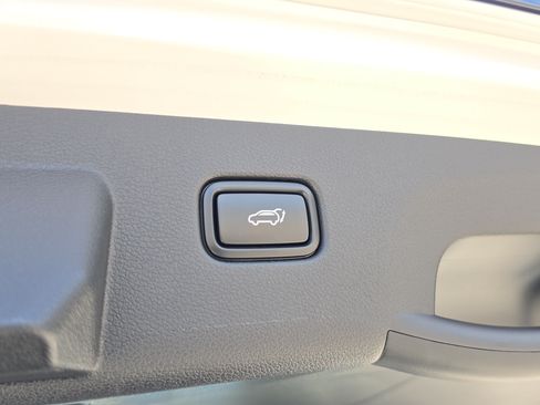 Certified 2026 Kia Sportage SX FWD image 11