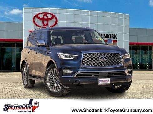 Used 2018 INFINITI QX80 4WD w/ Deluxe Technology Package image 1
