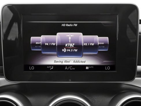 Used 2016 Mercedes-Benz C 300 4MATIC Sedan w/ Multimedia Package image 14