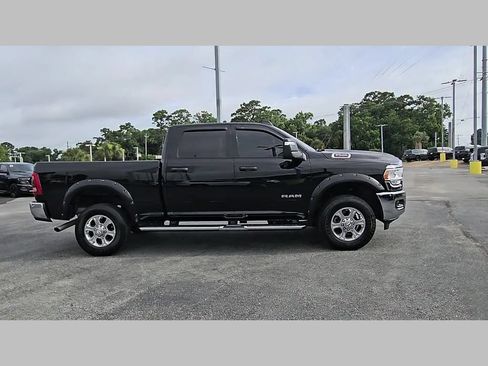 Used 2024 RAM 2500 Big Horn w/ Safety Group AWD/4WD image 35
