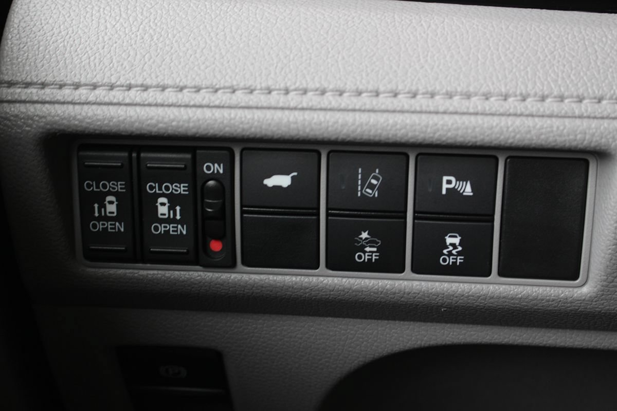 Used 2019 Honda Odyssey Elite image 26