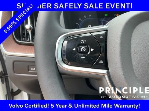 Certified 2023 Volvo XC60 T8 Plus AWD/4WD image 23