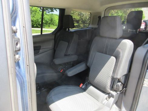 Used 2022 Ford Transit Connect XLT FWD image 26