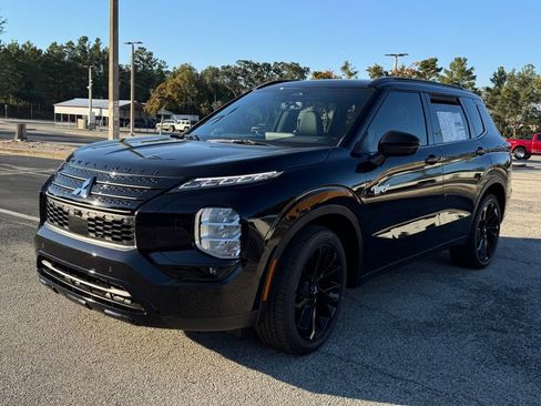 New 2025 Mitsubishi Outlander SEL Black Edition image 4