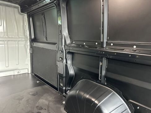 New 2026 RAM ProMaster 2500 w/ Convenience Group FWD image 33