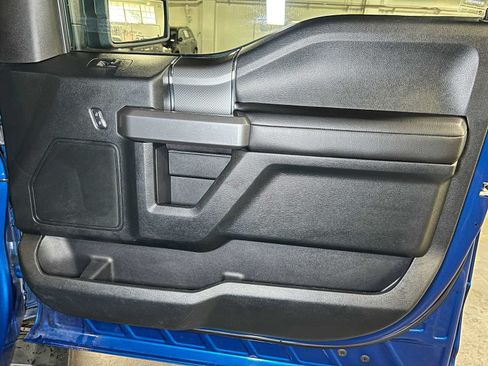 Used 2017 Ford F150 XLT w/ Equipment Group 302A Luxury AWD/4WD image 11