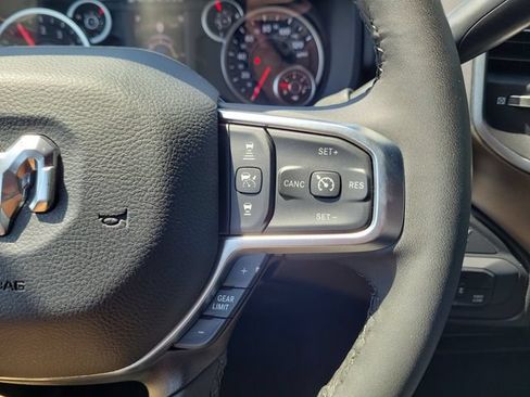 Used 2025 RAM 2500 Big Horn AWD/4WD image 25