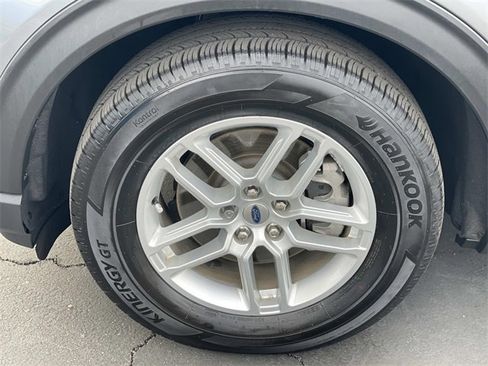 Certified 2025 Ford Explorer Active w/ Active Comfort Package image 39