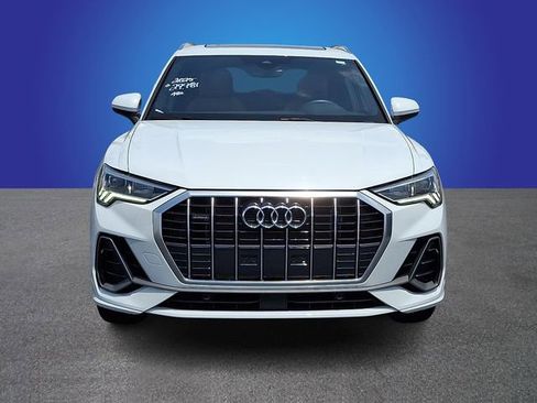Used 2025 Audi Q3 2.0T Premium AWD/4WD image 2