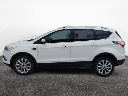 Used 2017 Ford Escape Titanium w/ Equipment Group 301A AWD/4WD image 4