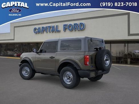 New 2026 Ford Bronco 2-Door AWD/4WD image 4