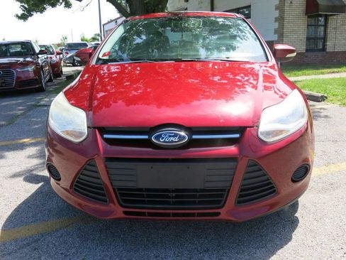 Used 2014 Ford Focus SE FWD image 7