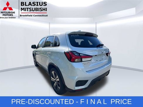 Used 2025 Mitsubishi Outlander Sport ES AWD/4WD image 12