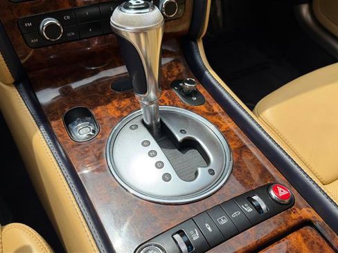 Used 2006 Bentley Flying Spur Flying Spur AWD/4WD image 39