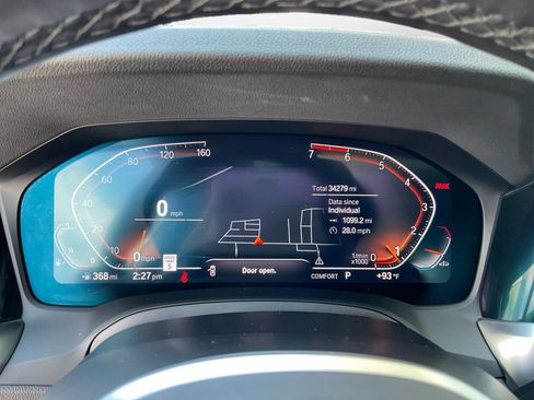 Used 2022 BMW 430i xDrive Coupe w/ M Sport Package AWD/4WD image 11