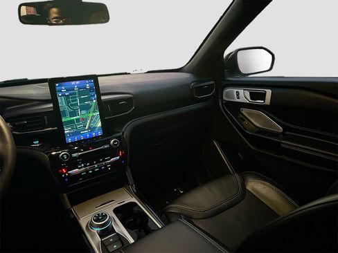 Used 2023 Ford Explorer ST w/ Equipment Group 401A image 25