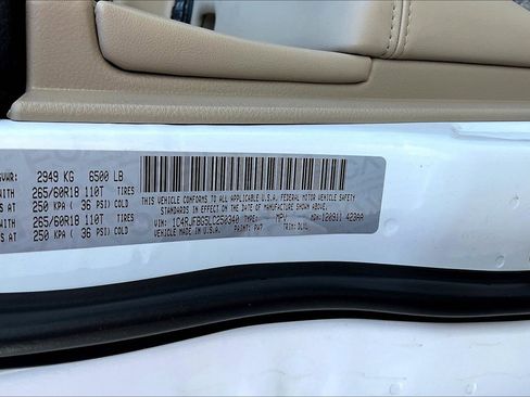 Used 2020 Jeep Grand Cherokee Limited w/ Luxury Group II AWD/4WD image 19