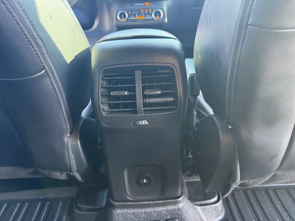 Certified 2025 Ford Escape ST-Line w/ Equipment Group 301A FWD image 29