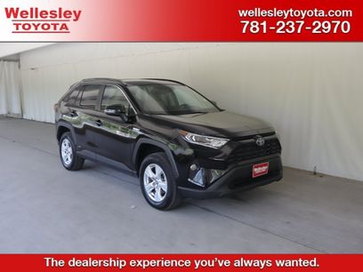 Used 2021 Toyota RAV4 XLE w/ Convenience Package