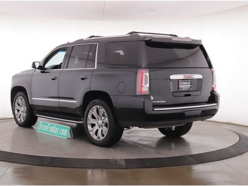 Used 2018 GMC Yukon Denali w/ Open Road Package AWD/4WD image 8