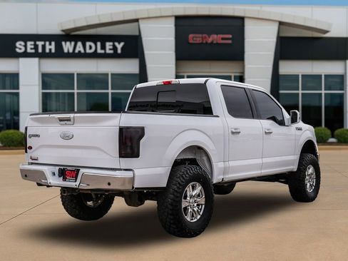 Used 2017 Ford F150 XLT w/ Equipment Group 302A Luxury AWD/4WD image 44