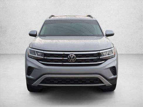 Used 2022 Volkswagen Atlas SE FWD image 2