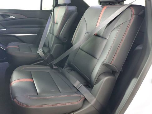 New 2026 Chevrolet Traverse RS w/ LPO, Floor Liner Package FWD image 16