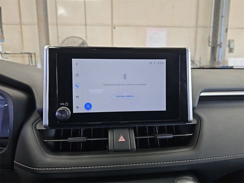 Used 2024 Toyota RAV4 LE image 22