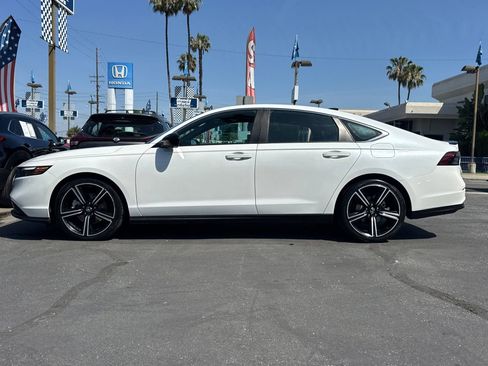 Used 2023 Honda Accord Sport image 7