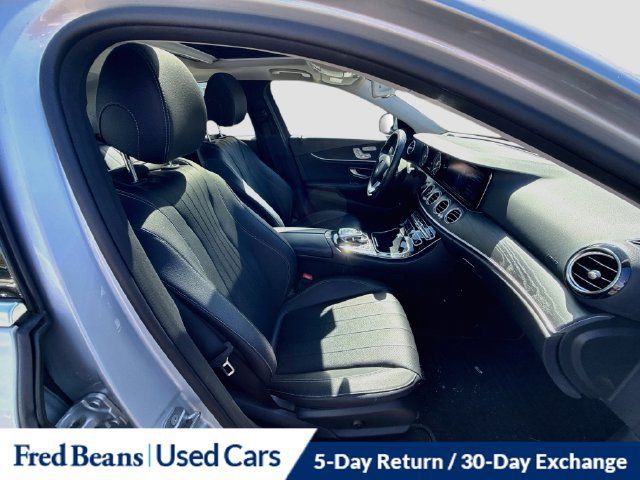 Used 2017 Mercedes-Benz E 300 4MATIC image 36