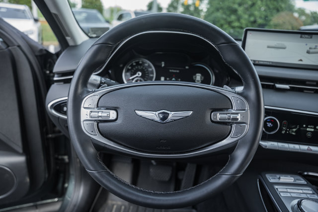 Used 2023 Genesis GV70 2.5T AWD/4WD image 35